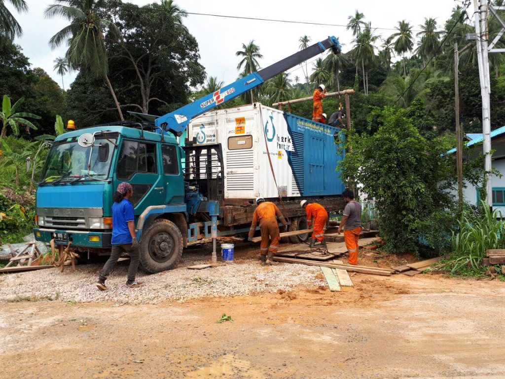 PLN Siapkan Mesin Pembangkit 45 500 Kilo Watt Untuk Listriki 33 Pulau