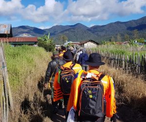 Sepekan di Papua, Tim Ekspedisi Papua Terang Berhasil Survei 292 Desa di Papua