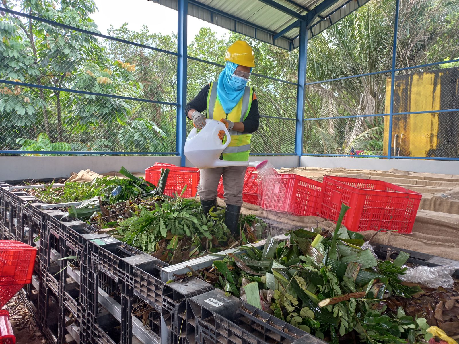 Manfaatkan 50 Ton Sampah Per Bulan Untuk Bahan Bakar PLTU, PLN Hadirkan ...