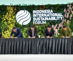 Percepat Pemanfaatan EBT, PLN Gandeng Pupuk Indonesia dan ACWA Power untuk Produksi Hidrogen dan Amonia Hijau