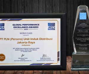 Kinerja Terus Membaik, PLN Raih World Class Company pada Ajang Penghargaan di Meksiko