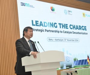 Pimpin Delegasi Indonesia di COP29, Hashim Djojohadikusumo Pikat Pendanaan Hijau EUR 1,2 Miliar untuk Sektor Kelistrikan