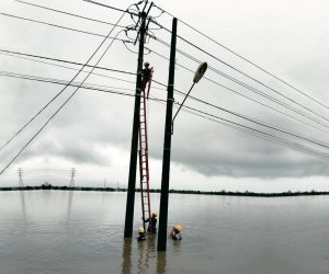 Hadapi Cuaca Ekstrem, PLN Imbau Masyarakat Tetap Waspada