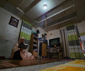 Bulan Ramadan, Donasi Pegawai PLN Beri Sambungan Listrik Gratis Bagi 2.597 Keluarga Prasejahtera