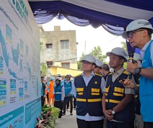 Lawatan ke Banjarmasin, Menteri Bahlil Pastikan Listrik PLN Aman Layani Idulfitri