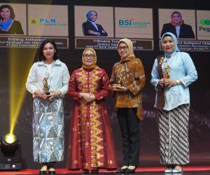 Menginspirasi, Dua Srikandi PLN Raih Penghargaan Tertinggi Women’s Inspiration Awards 2025 dari Menteri PPPA
