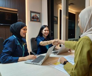 Kapasitas Perseroan Makin Kuat, PLN Jaga DER dan CICR Tetap Positif Sepanjang 2024