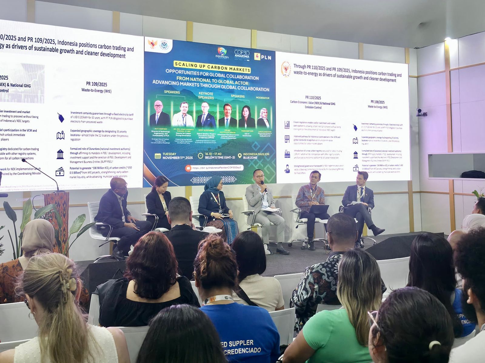 Suasana diskusi panel 'Scaling Up Carbon Markets' di COP30 Belém, Brasil, dihadiri tokoh nasional dan internasional bidang iklim dan energi.