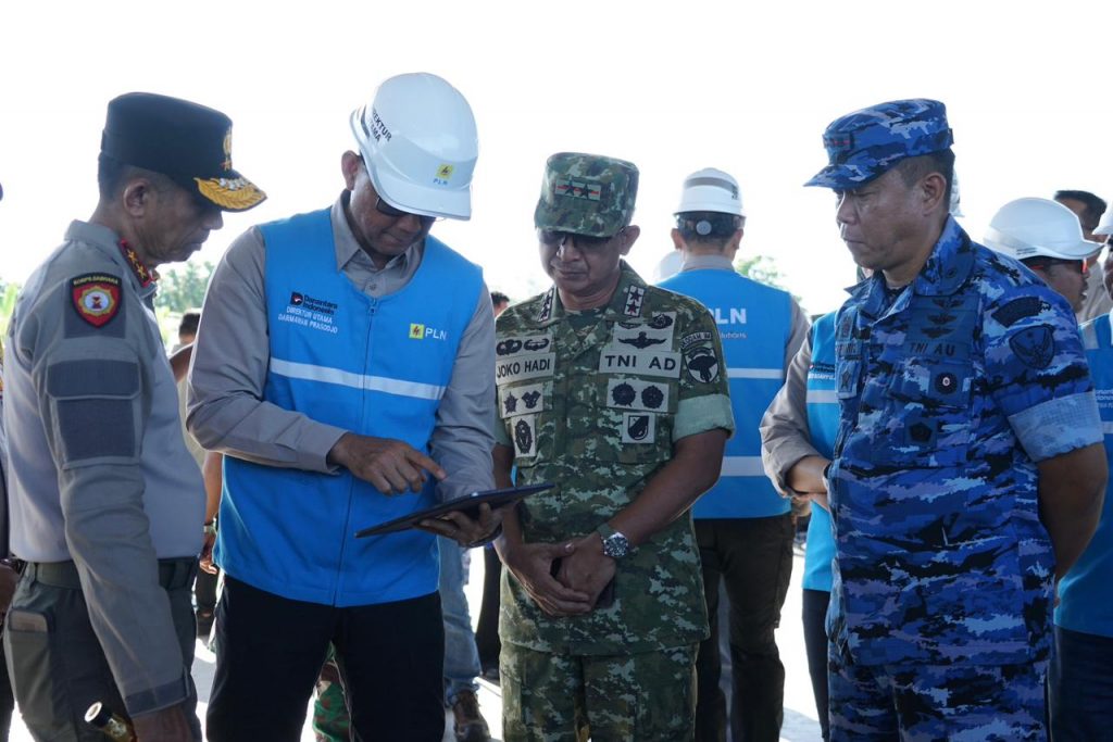 Direktur Utama PLN Darmawan Prasodjo berkoordinasi dengan Pangdam Iskandar Muda, Danlanud Sultan Iskandar Muda, dan Kapolda Aceh terkait percepatan pemulihan listrik pascabencana di Aceh.